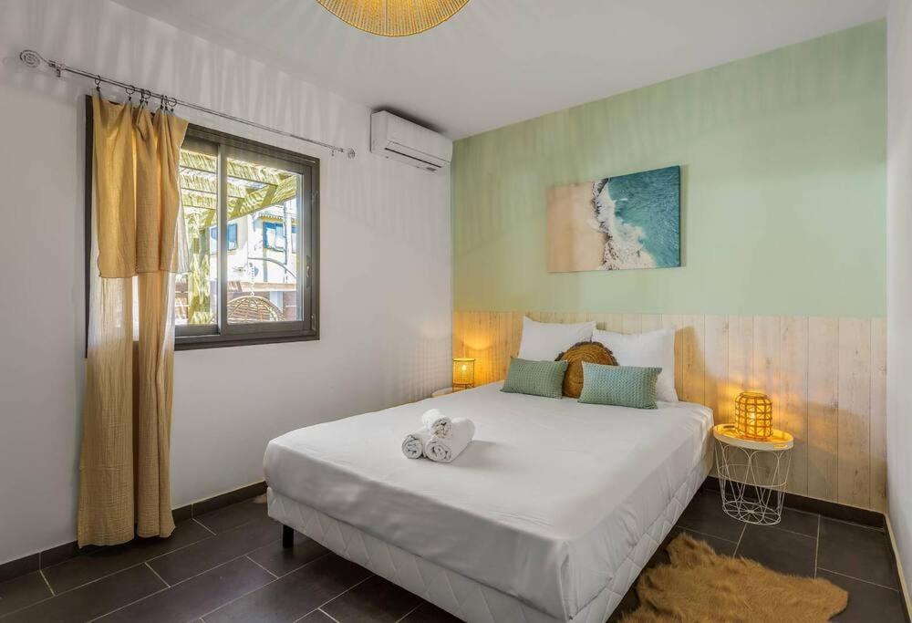 Corail - Maison 2 Chambres A 50 M De La Plage De L'Etang-Sale-Les-Bains Exteriör bild